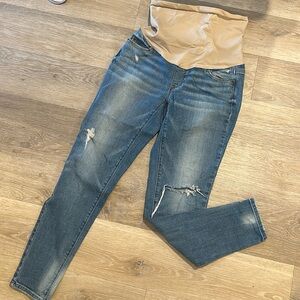 A Pea in the Pod Jeans (size 28)-Distressed, Pockets